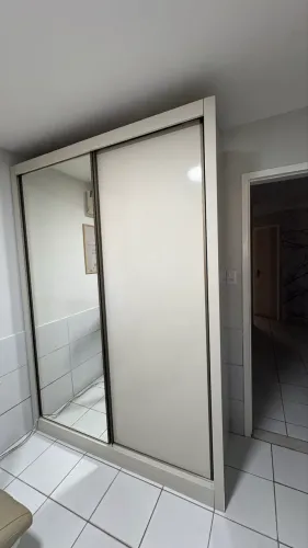Guarda roupa