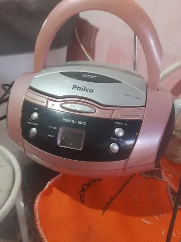 Vendo esse radinho antigo philco completo