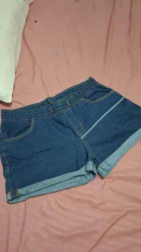 Shorts azul escuro