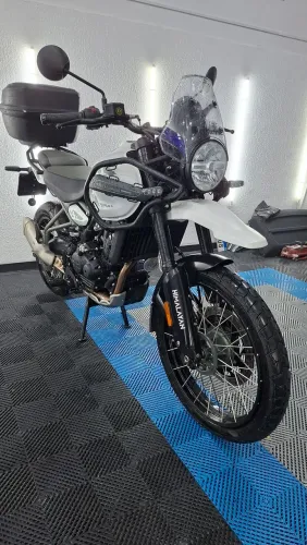 Himalayan 450 versão top de Linha