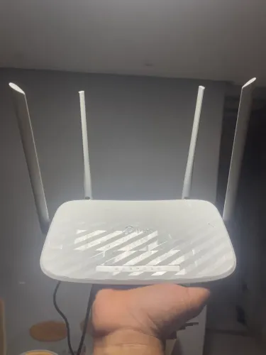 Roteador TP-Link Dual Band Archer C5 AC1200 quatro antenas
