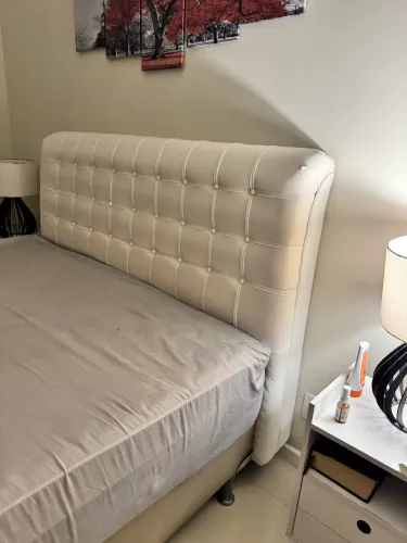 Cabeceira de cama 