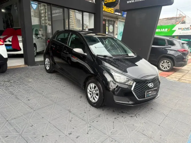 Hyundai HB20 Unique 1.0 Flex 12V Mec. 2019