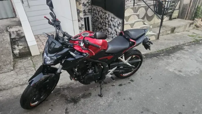 Honda CB500F 2021