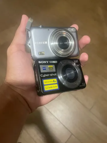Câmera cyber-shot