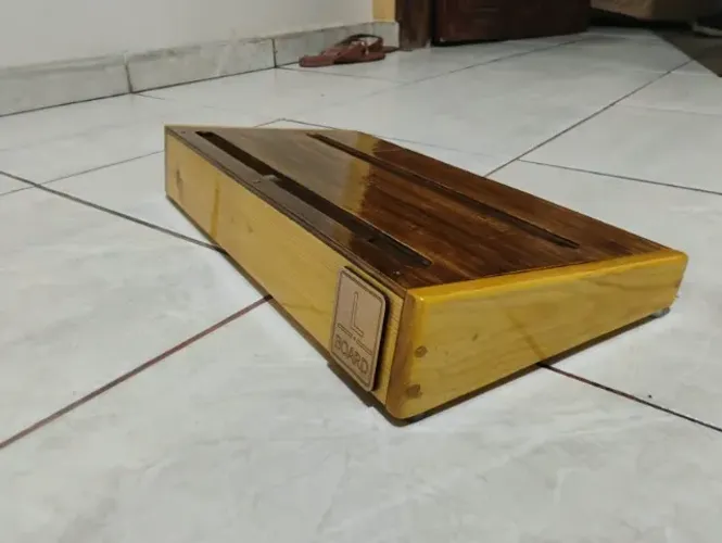 PEDAL BOARD EM MADEIRA 42X23 CM NOVO!