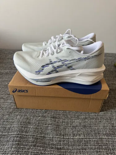 Tênis Asics Superblast Novo/Original com NF tamanho 41
