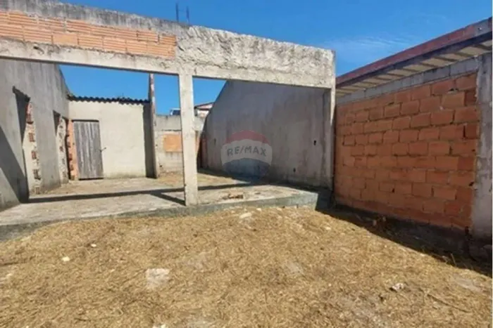 Terreno 260m da praia