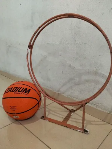 Bola de basquete original junto com rede profissional de ferro puro