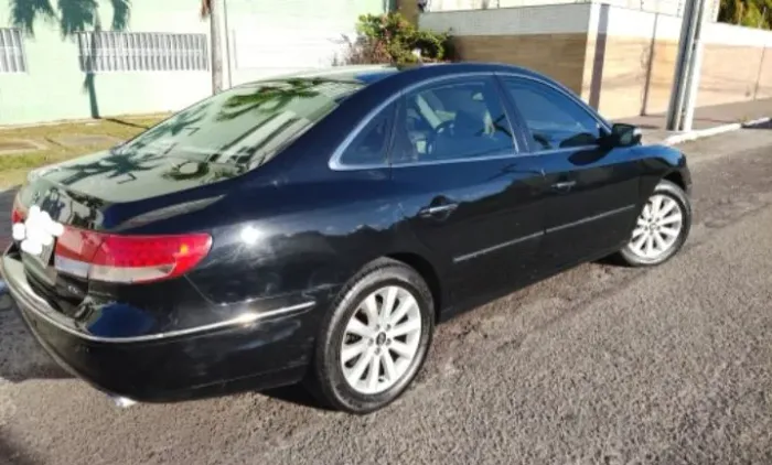 Hyundai Azera GLS 3.3 V6 24V 4P Aut. 2010