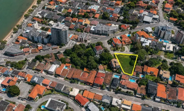 Imóvel para venda com 691 metros quadrados em Itaguaçu - Florianópolis - SC