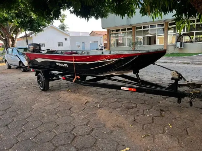 Barco de Pesca completo