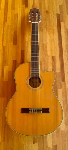 Violão Condor eletroacustico com cordas de Nylon
