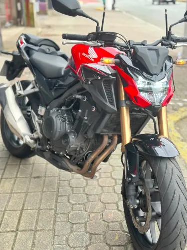 CB 500 F 2024 BAIXO KM