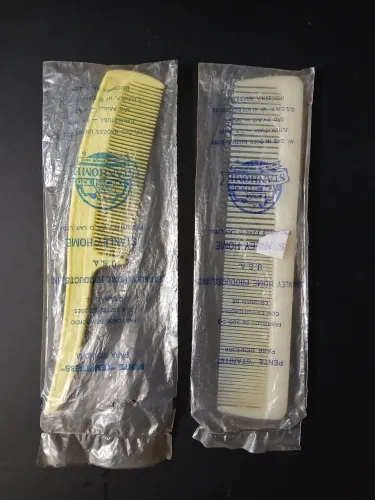 Rara e antigo pente para cabelo da marca Stanley home anos 70 LACRADA