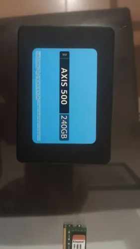 Troco SSD 240gb saudável 
