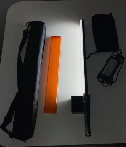 ? Bastão LED Yongnuo YN360 III RGB Completo - Tripé + Baterias + Bolsa ?