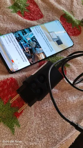 Motorola EDGE 50 PRO 12 Ram 256GB