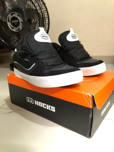 Tênis hocks puff- preto