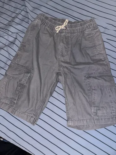 Short GAP cinza XXL infantil