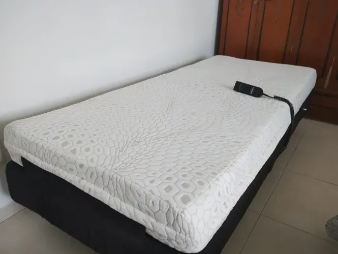 Cama base elétrica articulada