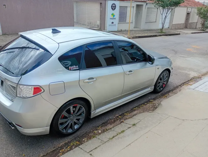 Subaru Impreza 2.0 16V 160cv Aut. 2011