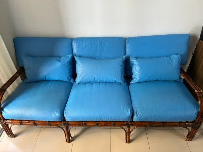 Sofá de bambu Com almofadas Azul