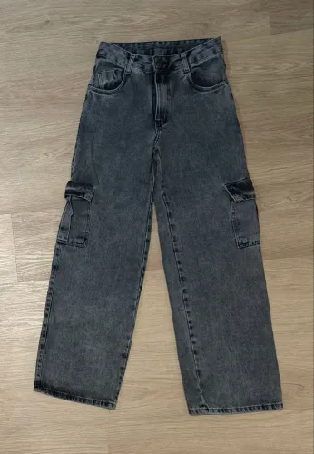 Calça Jeans Cargo Com Bolsos Cinza - Tamanho 34
