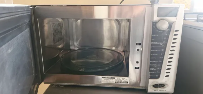 Micro-ondas Brastemp inox 27 litros top esquenta muito