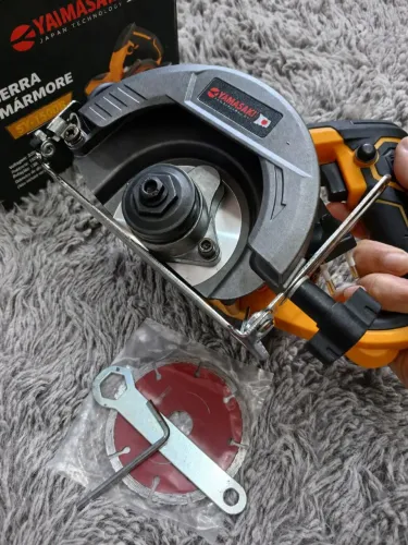 Makita 1500W 220V NOVAS FAÇO ENTREGAS