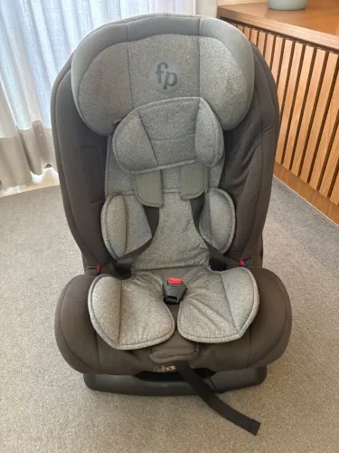 Cadeira para auto