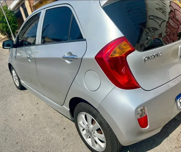 Kia Motors Picanto EX 1.1/1.0/ 1.0 Flex Aut. 2014