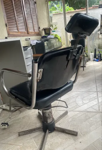 Cadeira de salão com elevador