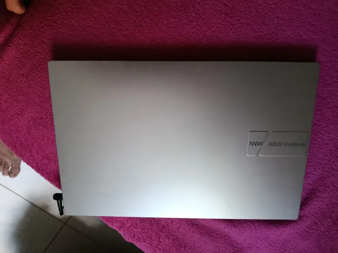 Vendo notebook Asus Vivobook
