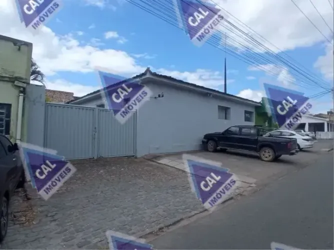 Palmares, Centro, esquina, area construida de 300 m2