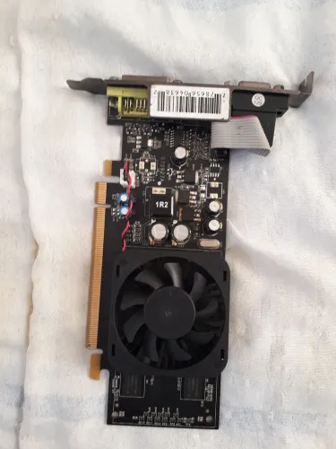 Placa de vídeo Geforce 8300gs 512mb ddr2