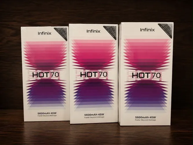 Infinix Hot 70 4G - Lilás, Preto, Azul e Silver