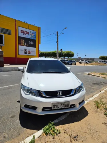 Honda Civic Sedan LXR 2.0 Flexone 16V Aut. 4P 2015