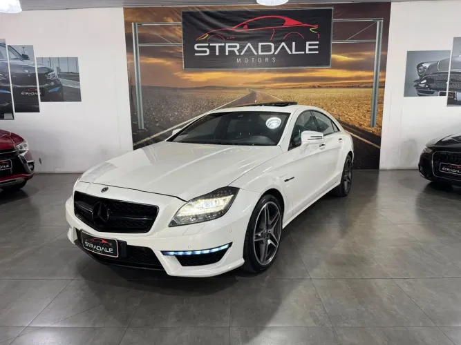 Mercedes-Benz CLS-63 AMG 5.5 V8 557cv Aut. 2014