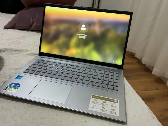 Asus Vivobook GO 14/15