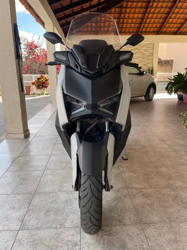 YAMAHA XMAX 2025 - IPVA 2026 PAGO