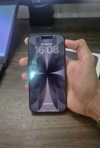 iPhone 17