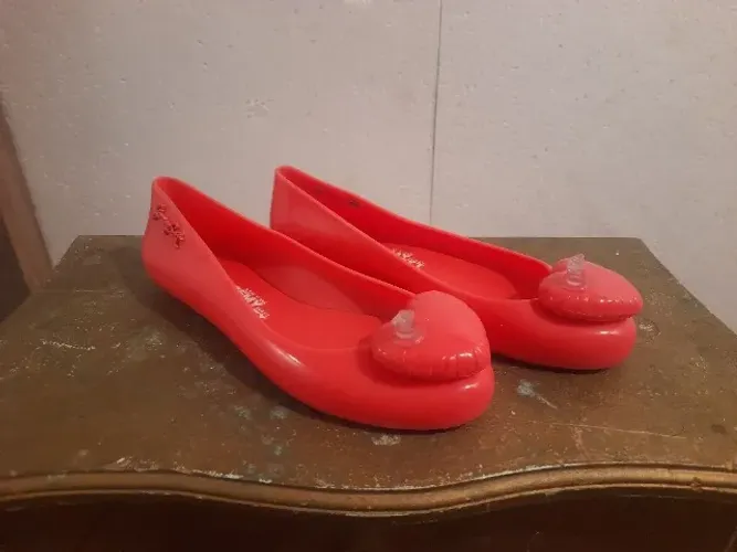 Melissa Ultragirl + Jeremy Scott 36
