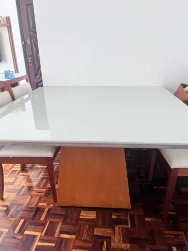Mesa Quadrada 06 cadeiras 