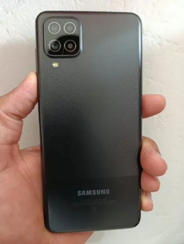Samsung a12