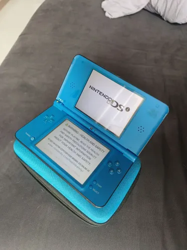 Nintendo DSi XL
