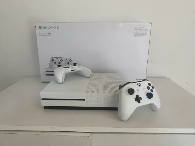 XBOX ONE S