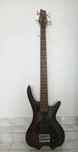 Baixo Condor 4 cordas - R$900