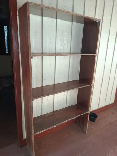 Vendo prateleira de madeira