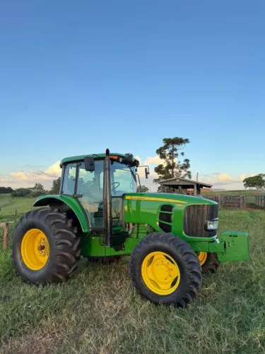 Trator Agrícola